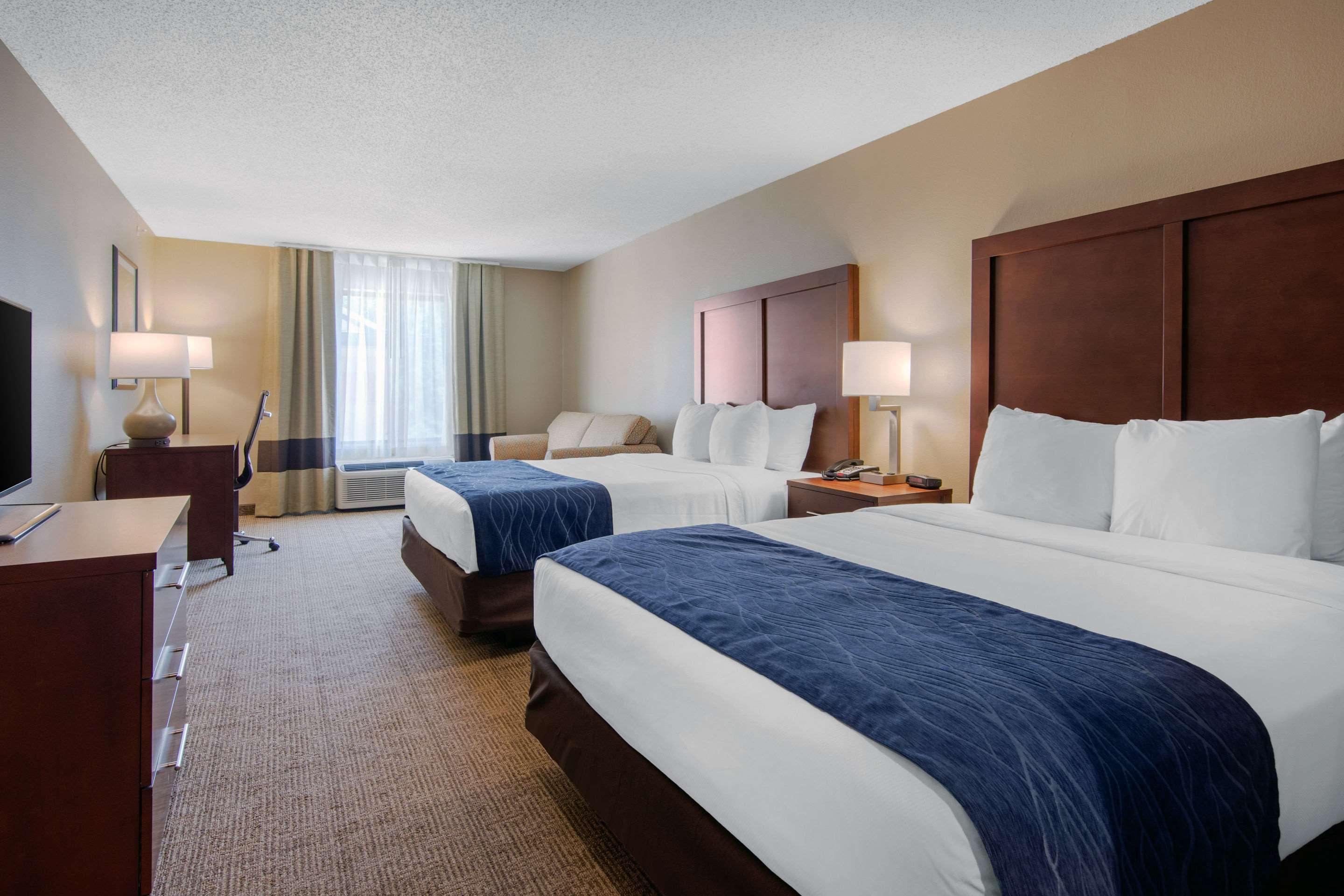 Comfort Inn & Suites Cooperstown - Milford Extérieur photo