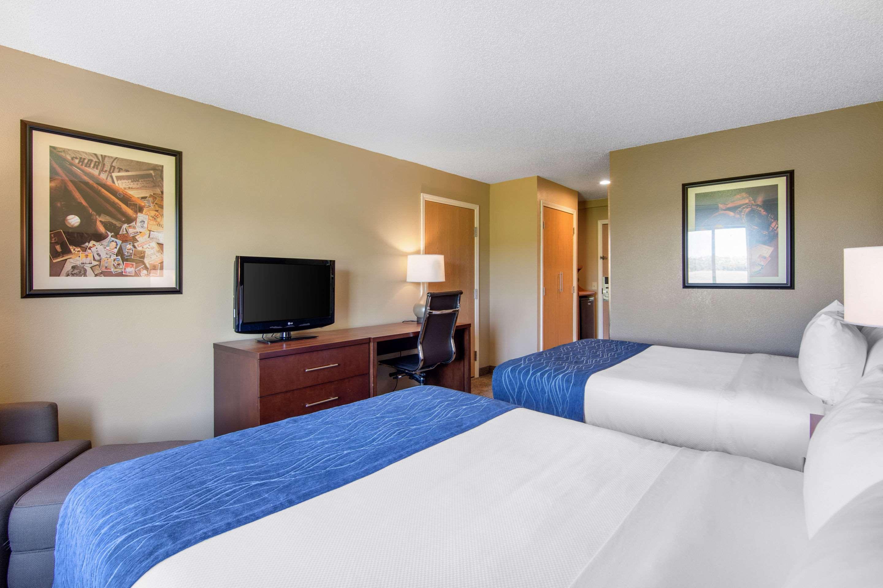 Comfort Inn & Suites Cooperstown - Milford Extérieur photo