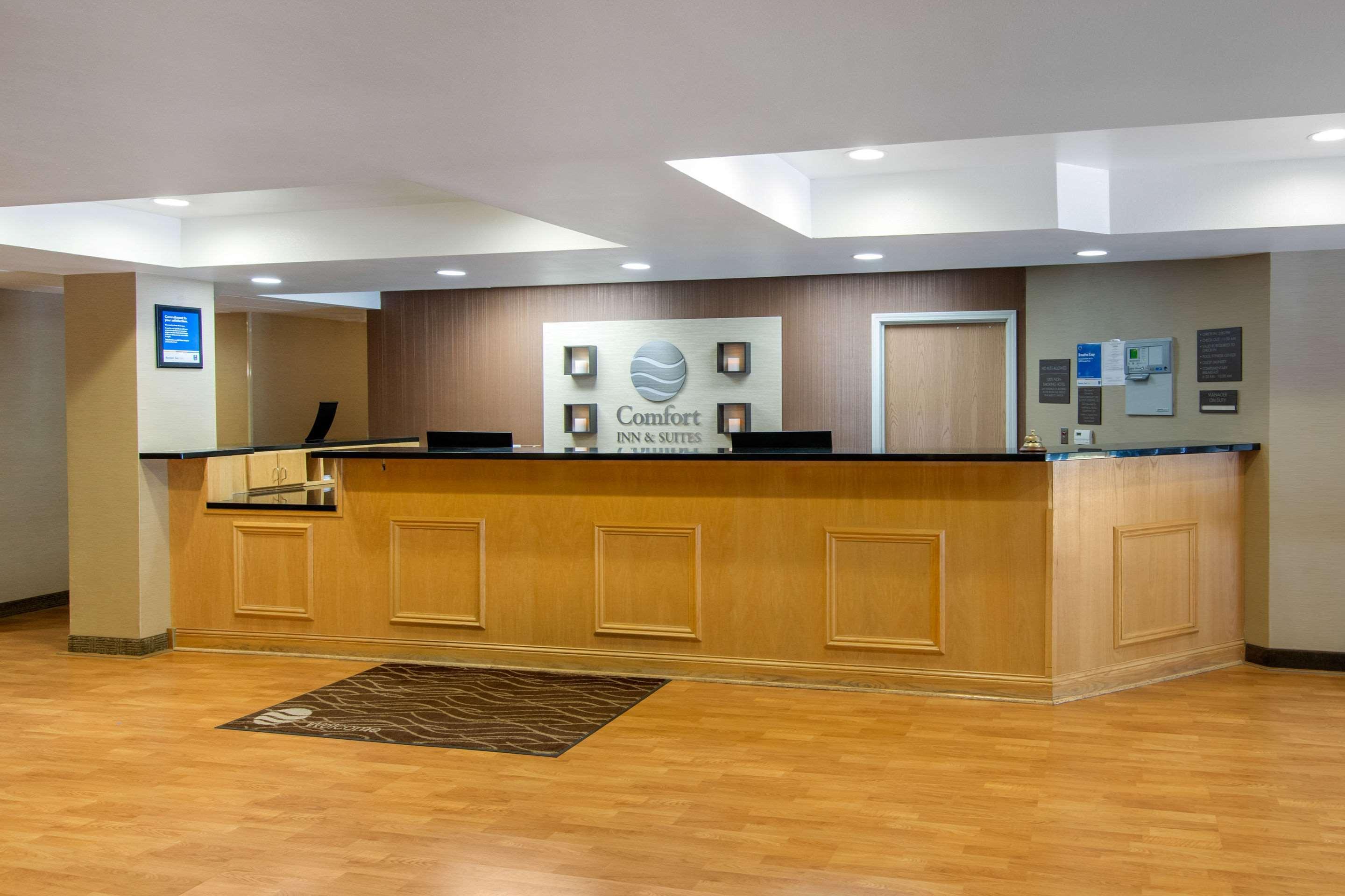 Comfort Inn & Suites Cooperstown - Milford Extérieur photo