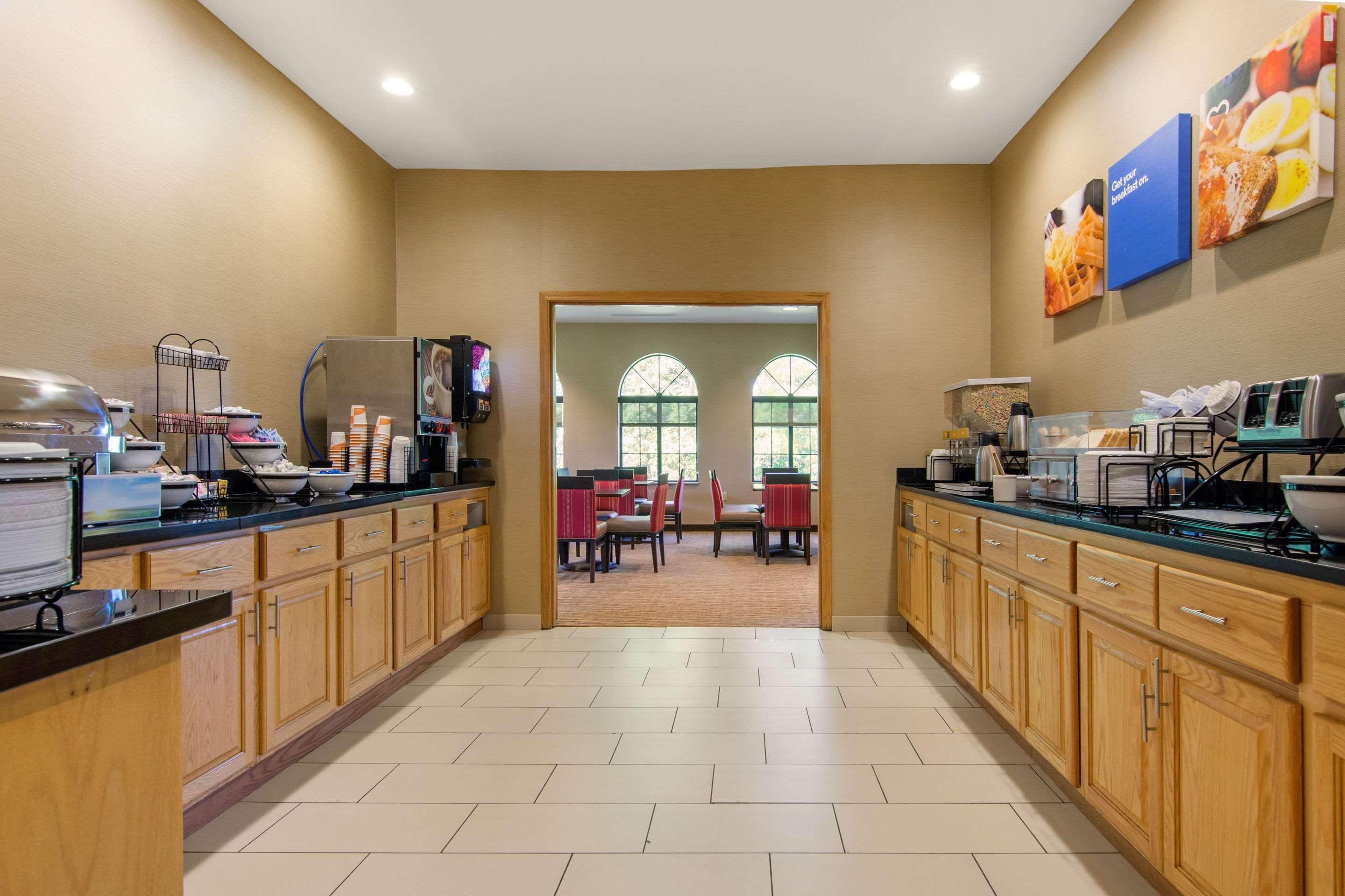 Comfort Inn & Suites Cooperstown - Milford Extérieur photo