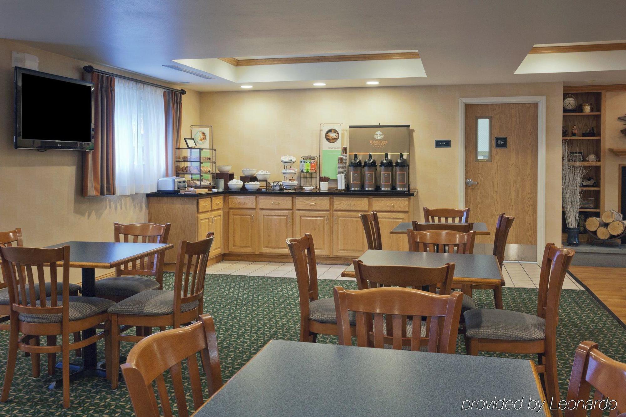 Comfort Inn & Suites Cooperstown - Milford Extérieur photo