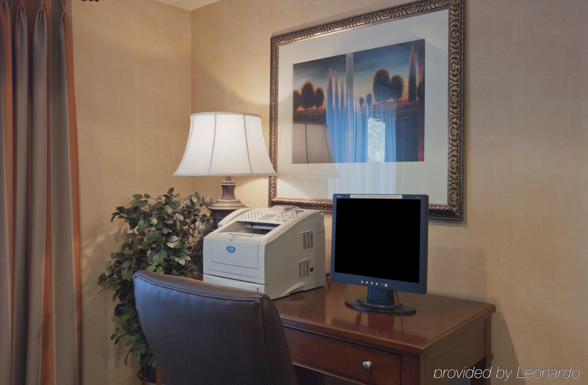 Comfort Inn & Suites Cooperstown - Milford Extérieur photo